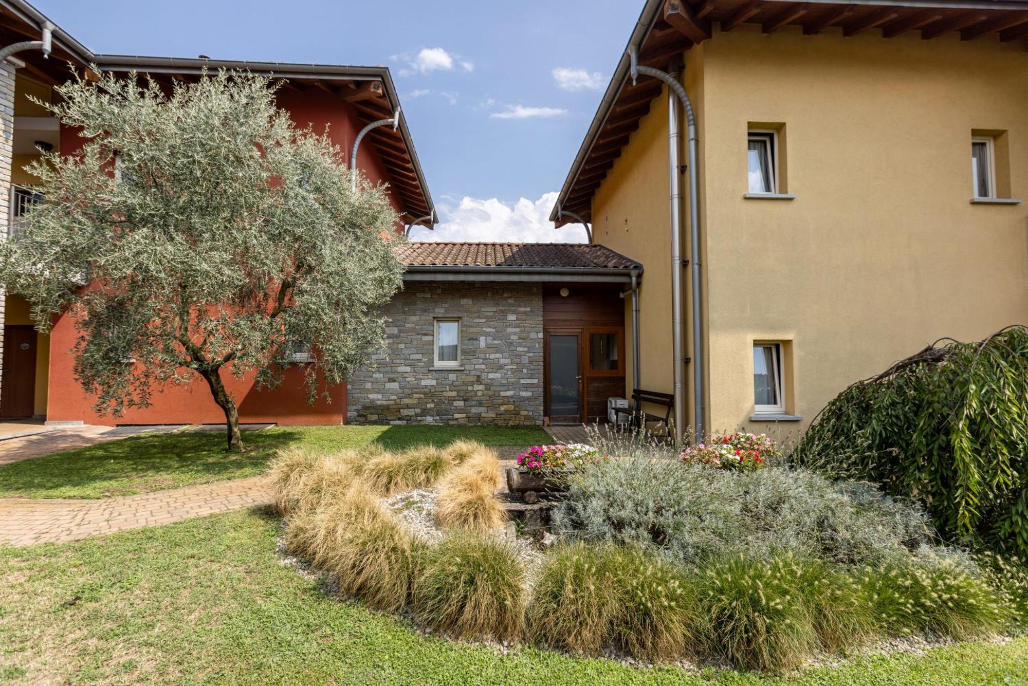 Spluga "Relax & Apartaments" By Alfio Colombo Sorico Exterior foto