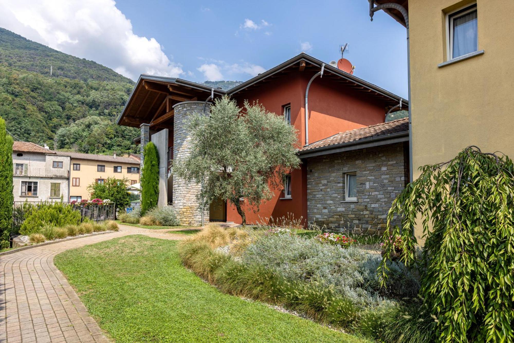 Spluga "Relax & Apartaments" By Alfio Colombo Sorico Exterior foto