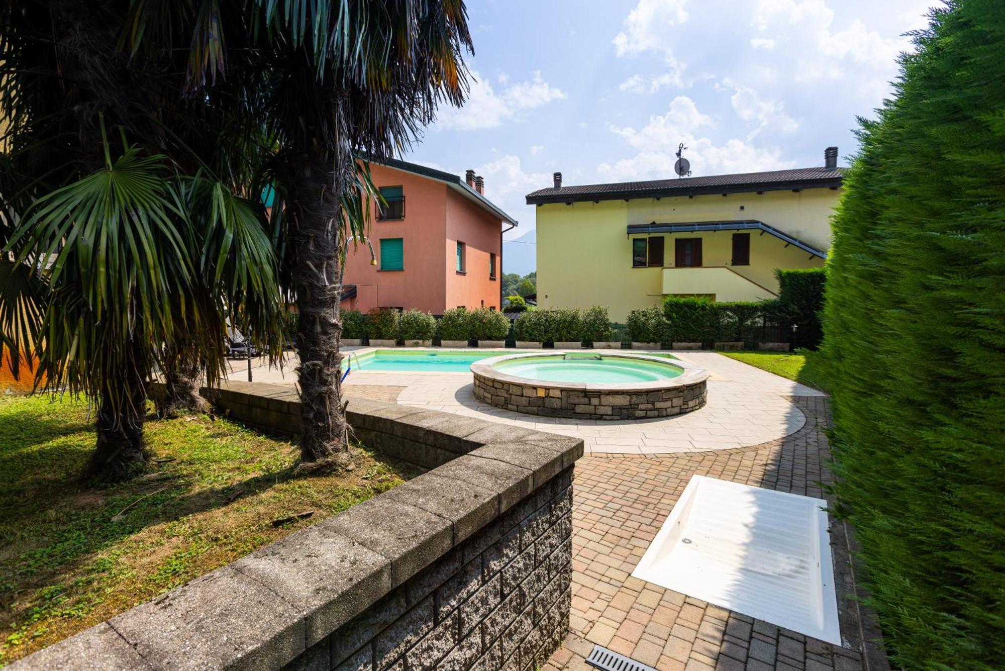 Spluga "Relax & Apartaments" By Alfio Colombo Sorico Exterior foto