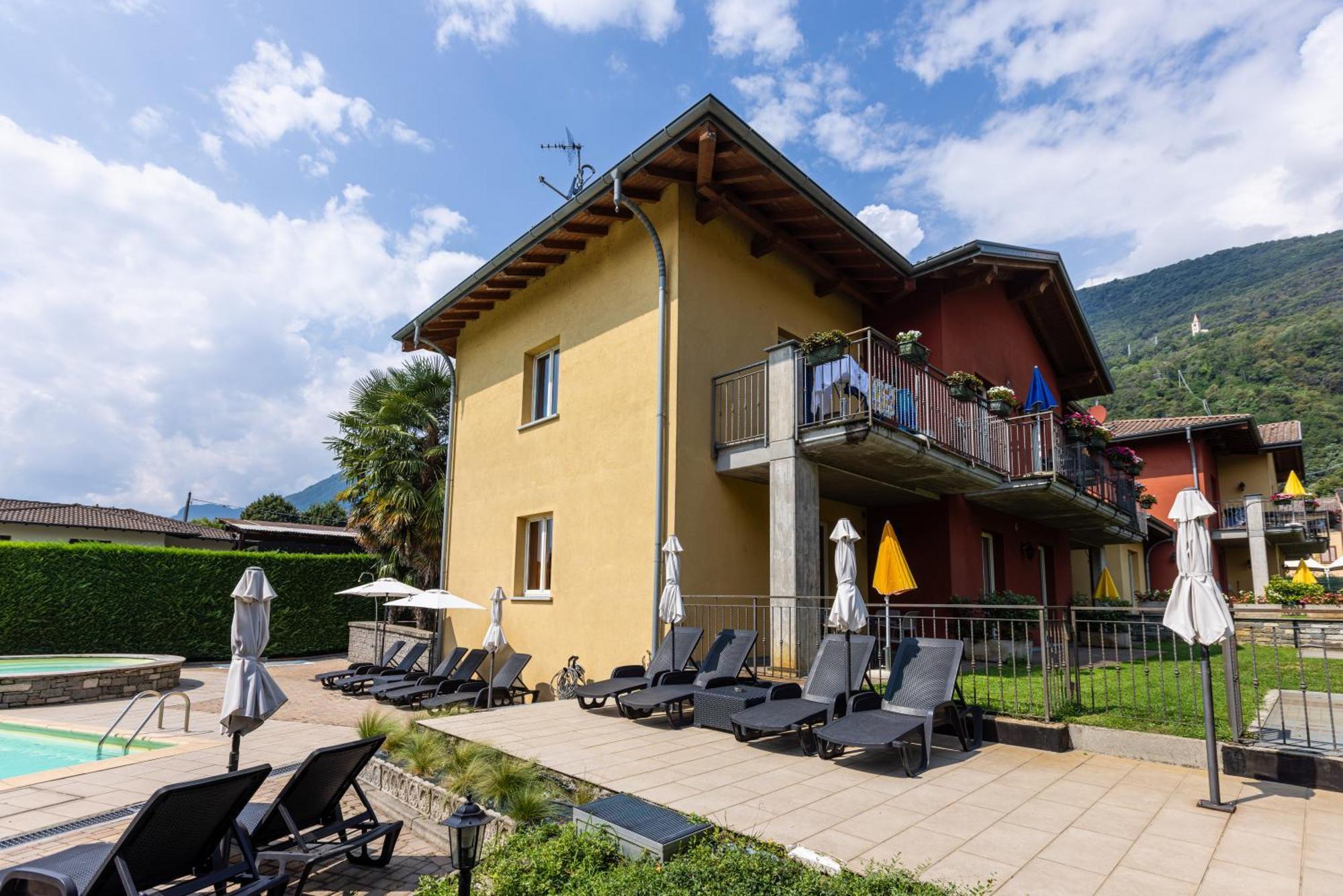 Spluga "Relax & Apartaments" By Alfio Colombo Sorico Exterior foto
